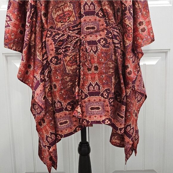 🔥Misa, Beautiful Butterfly Sleeve Dress. NWT-oversized XS - Picture 4 of 8